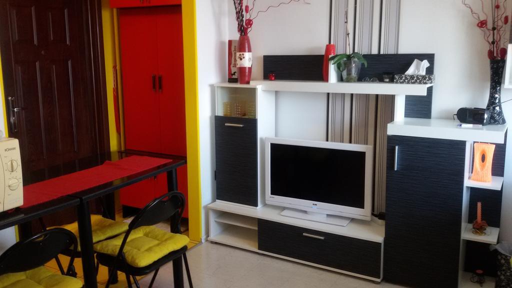 Apartment Your Second Home Subotica Room photo